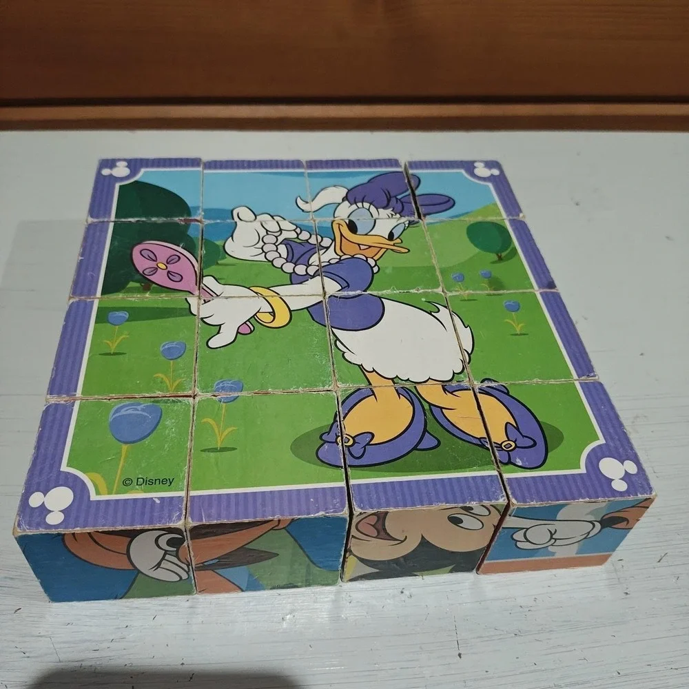Disney Melissa & Doug MICKEY & FRIENDS Wooden Cube Puzzle 16 pieces 6 puzzles B3